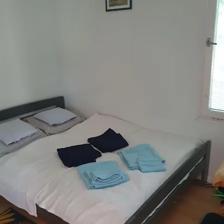 Haus Am Nussbaum By Interhome *