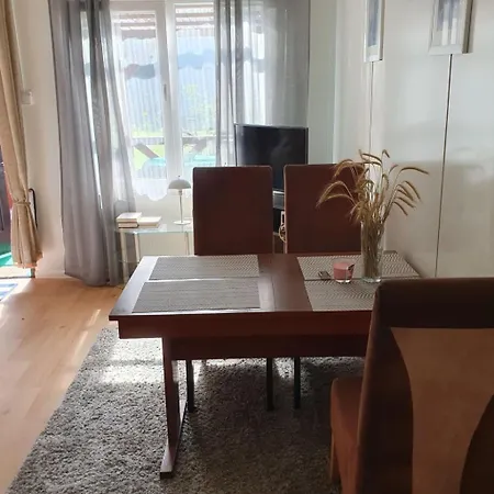 Haus Am Nussbaum By Interhome *